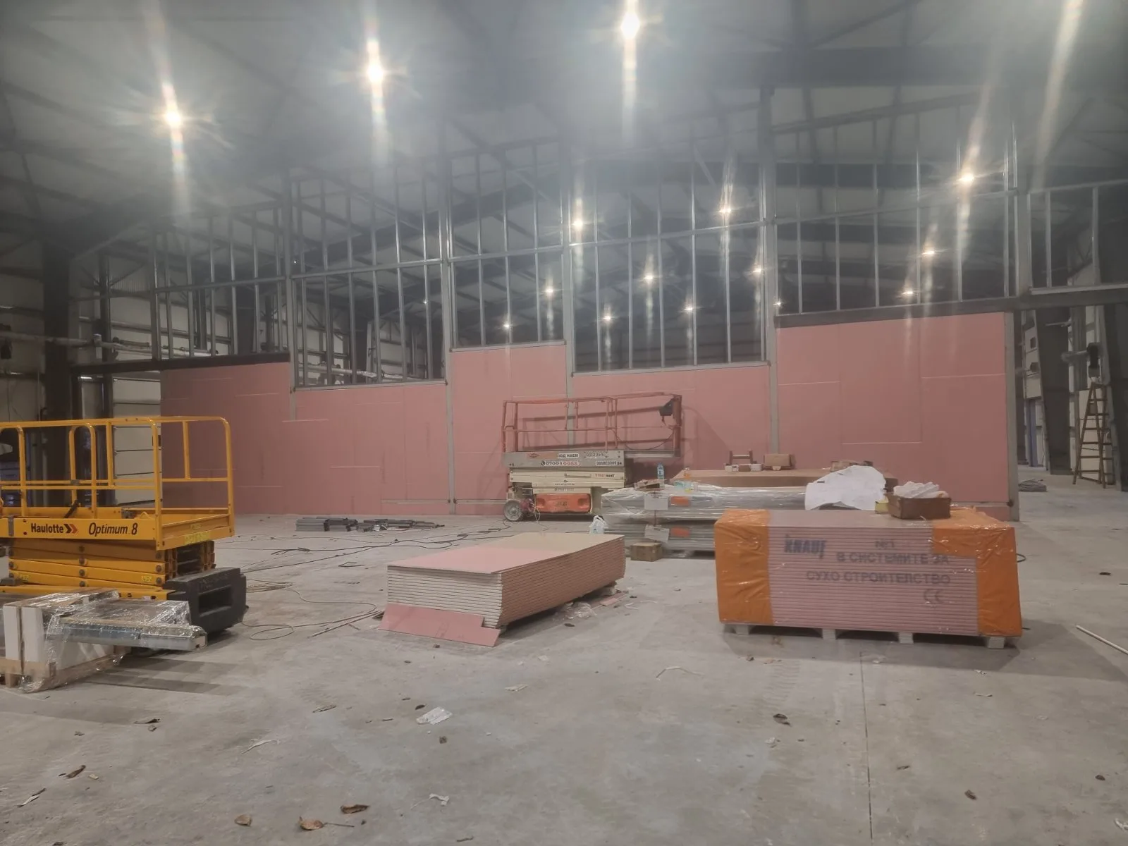 Construction of a fire wall